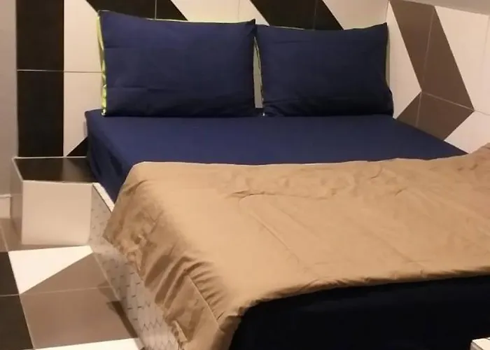 Benjamas Hostel Bangkok